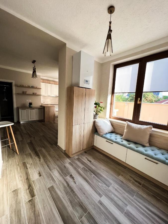 Central House Villa Oradea Dış mekan fotoğraf